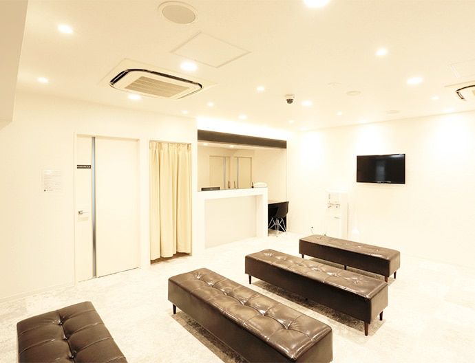 リゼクリニックの待合室